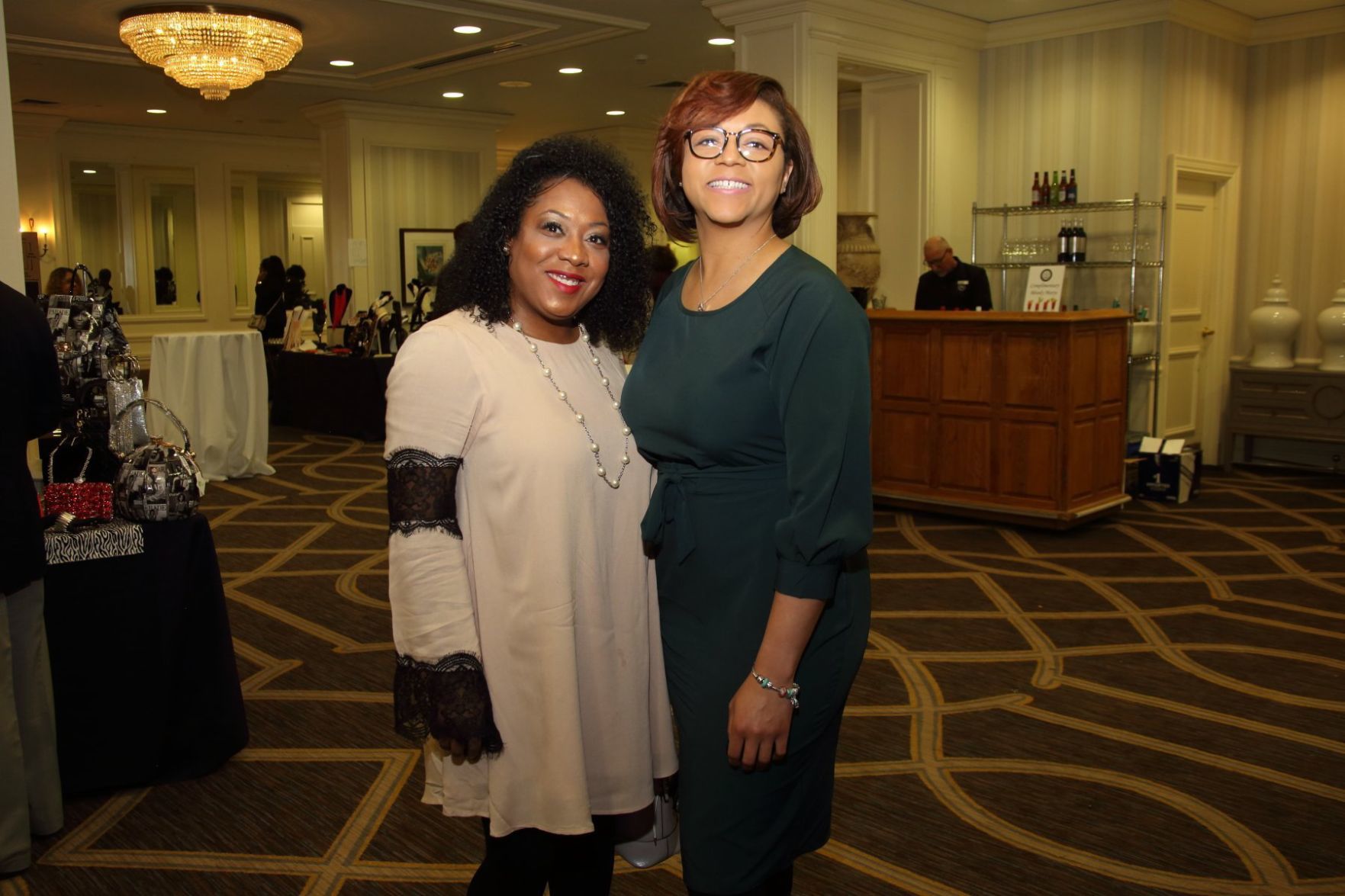 Mia Yarber, Kyra Bland